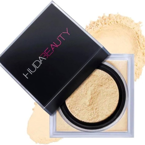 HUDA BEAUTY Other - Huda Beauty Easy Bake Loose Baking Setting Powder Banana Bread Full Size NEW NWT